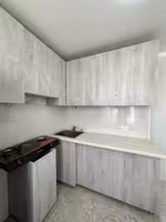 На 30-квартале предлагаем 2-комнатную квартиру на 2-этаже