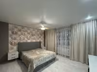 В верхнем Центре-3 предлагаем 3-комнатную квартиру на 1-этаже