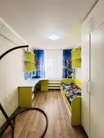 На 28-квартале предлагаем 2-комнатную квартиру на 3-этаже