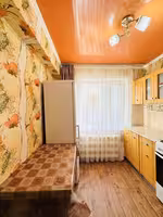 На 28-квартале предлагаем 2-комнатную квартиру на 3-этаже