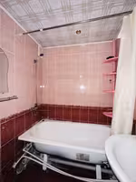 В нижнем Центр-3 предлагаем 3-комнатную квартиру на 2-этаже