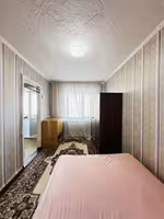 На 28-квартале предлагаем 2-комнатную квартиру на 3-этаже