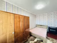 На 28-квартале предлагаем 2-комнатную квартиру на 3-этаже