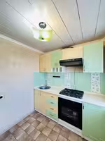 На 28-квартале предлагаем 2-комнатную квартиру на 3-этаже