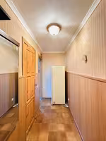 На 28-квартале предлагаем 2-комнатную квартиру на 3-этаже