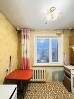 В нижнем Центр-3 предлагаем 2-комнатную квартиру на 4-этаже