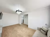 На 30-квартале предлагаем 3-комнатную квартиру на 1-этаже