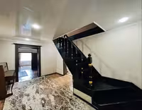 В совхозе Шахтинском предлагаем 2-этажный дом на 1-хозяина