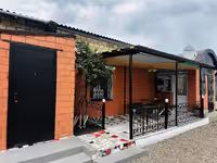 На 1-квартале предлагаем комерческий комплекс