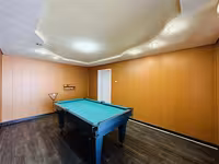 На 1-квартале предлагаем комерческий комплекс