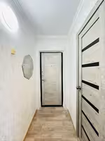 На 28-квартале предлагаем 2-комнатную квартиру на 2-этаже