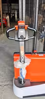 Электрический штабелер самоходный EP Equipment ESL152 3,5м/1,5т Li-Ion