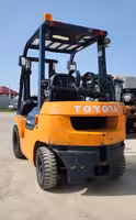 Вилочный погрузчик Toyota 7FG23