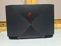 Игровой ноутбук intel Core i5-7300HQ/RAM 8Gb/SSD/HDD/GTX 1050 GDDR5