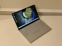 Ноутбук ASUS VivoBook 14 i3 / 8GB / SSD 256GB легкий и мощный!