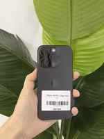 IPhone 15 Pro в идеальном состоянии