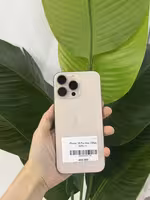 iPhone 16 pro max в идиальном состоянии
