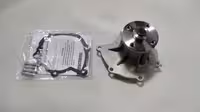 Помпа (насос водяной) вилочного погрузчика Toyota. Дизель. 1DZ