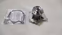 Помпа (насос водяной) вилочного погрузчика Toyota. Дизель. 1DZ