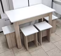 Стол кухонный и 4 табурета, новый (бесплатная доставка)