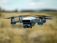 Дрон (Квадрокоптер) DJI Spark